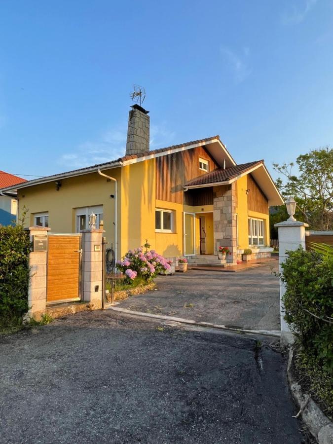 Villa La Palmera Y El Mar Naveces Eksteriør billede