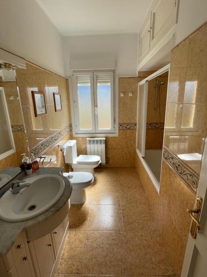 Villa La Palmera Y El Mar Naveces Eksteriør billede